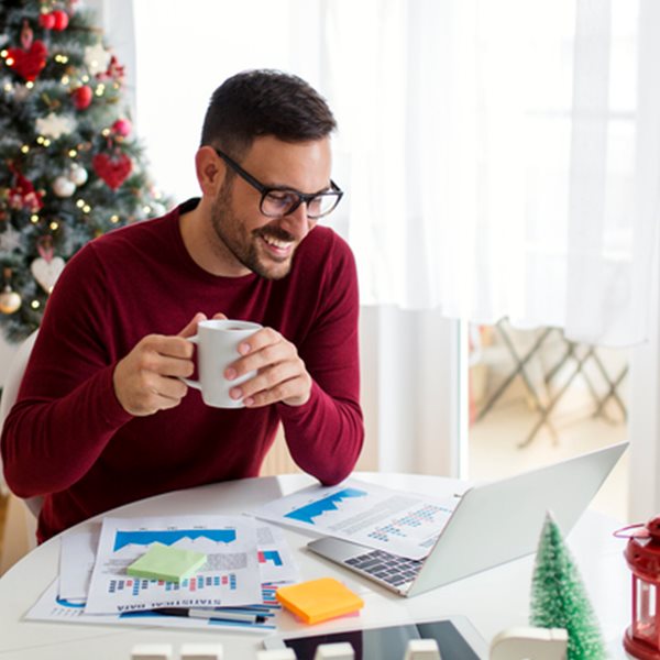 Χτίσε καριέρα δουλεύοντας στις γιορτές