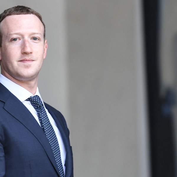 Πόσο εξωφρενικά πλούσιος είναι ο Mark Zuckerberg