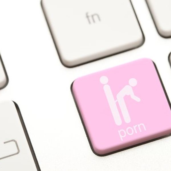 Το Pornhub στο πλευρό των αποκλεισμένων Ιταλών