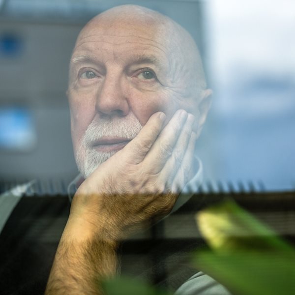 Πώς θα ζήσεις μετά τα 100, σύμφωνα με σύγχρονους 'Μαθουσάλες'