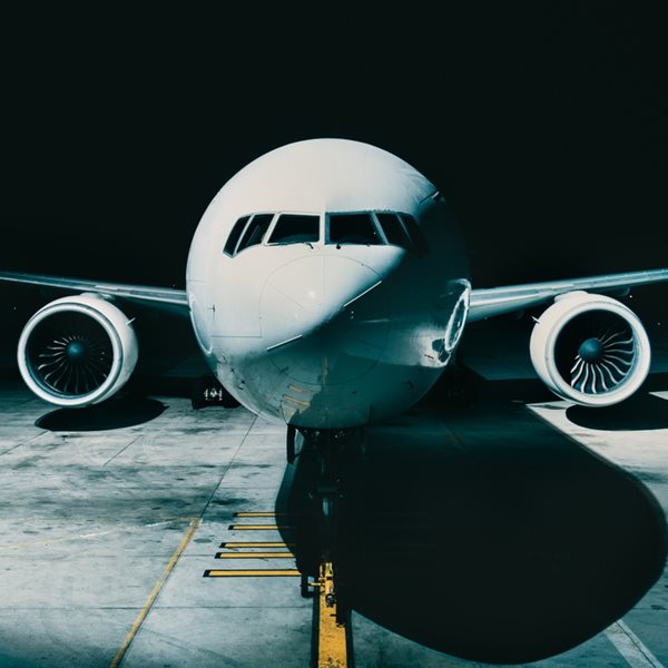 Ζευγάρι αναγκάστηκε να ταξιδέψει 4 ώρες με ένα πτώμα στο διπλανό κάθισμα