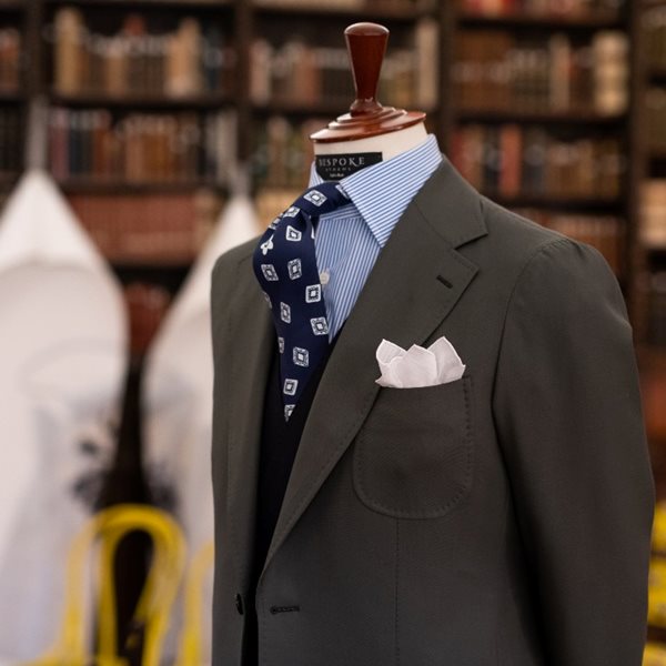 Στο Fondazione, για χειροποίητο σακάκι και κοστούμι