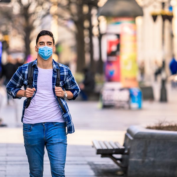 Κορονοϊός: Εσπασε το φράγμα των 600 διασωληνωμένων - 1.533 νέα κρούσματα