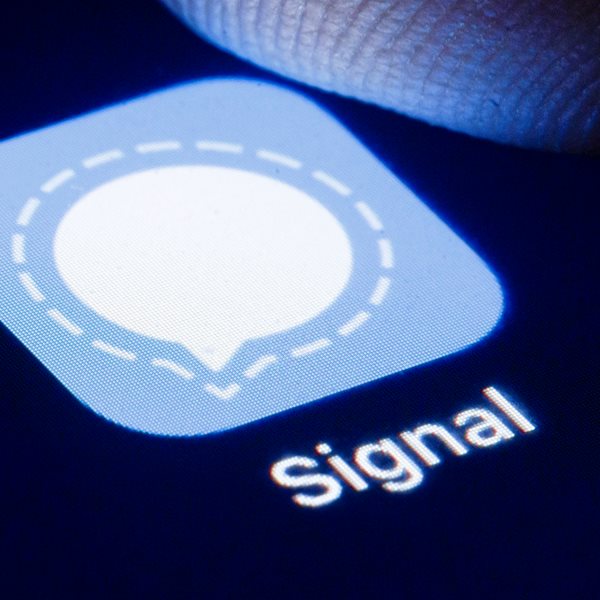 Από το WhatsApp στο Signal