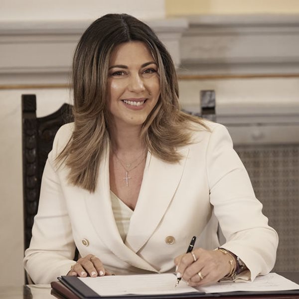 To Twitter έχει κάτι να πει για το σεξιστικό σχόλιο Τζήμερου στη Σοφία Ζαχαράκη