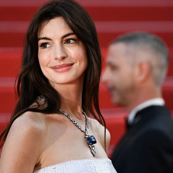 H old school γοητεία της Anne Hathaway