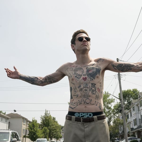 "Η Τέχνη της Ενηλικίωσης" και ό,τι νέο έρχεται στα θερινά σινεμά