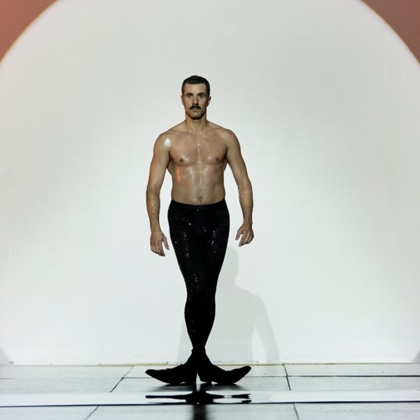 Μία ματιά στον 'Εγκάρσιο Προσανατολισμό' του Δημήτρη Παπαϊωάννου