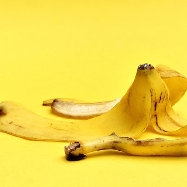 Ο απίθανος λόγος που δεν πρέπει ποτέ να πετάς τις μπανανόφλουδες