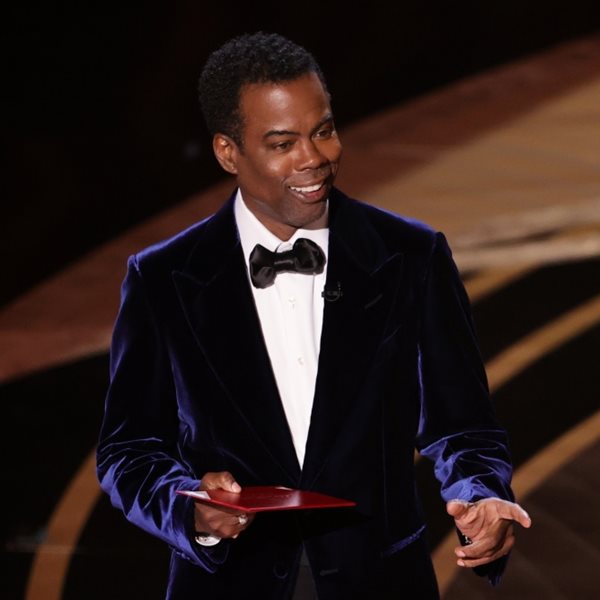 Ο Chris Rock έριξε χυλόπιτα στα Oscars μετά το χαστούκι