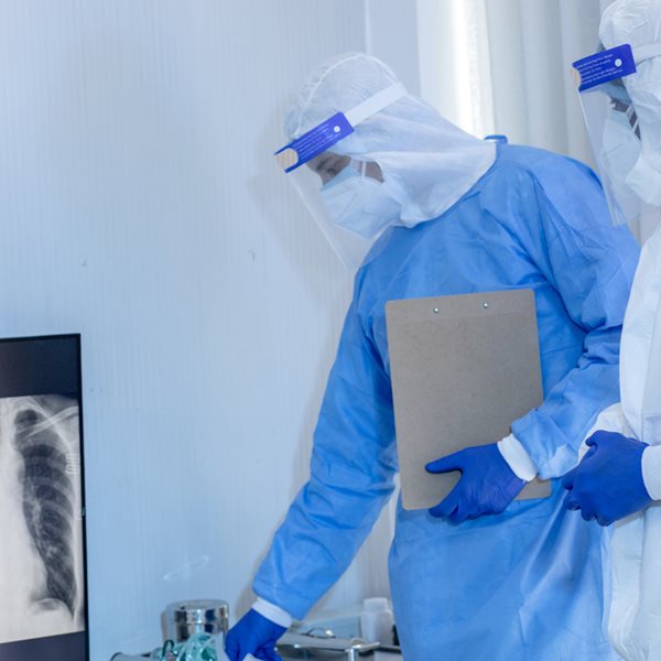 Η μεγαλύτερη ημερήσια αύξηση κρουσμάτων κορονοϊού παγκοσμίως