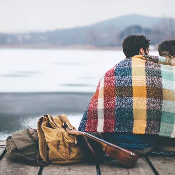 Οδηγός επιβίωσης για singles στo χειμωνιάτικο χουχούλιασμα