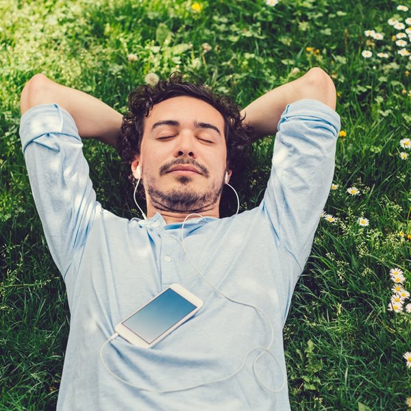 Υπάρχει ένα τραγούδι που συμβάλει σημαντικά στη μείωση του άγχους και του στρες