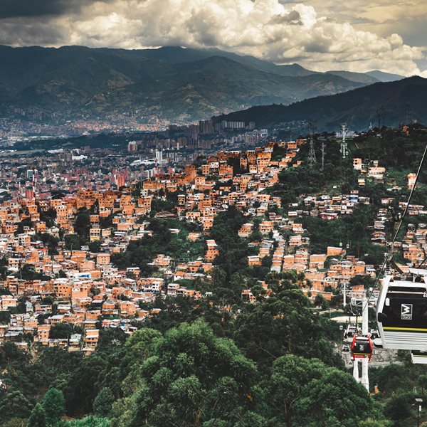 Πώς πραγματικά είναι να ταξιδεύεις στην Κολομβία