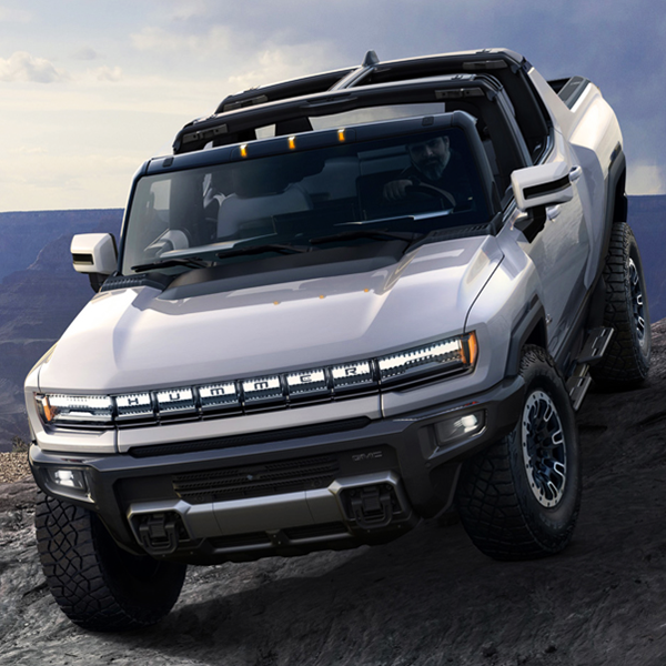 Το νέο, κτηνώδες ηλεκτρικό Hummer