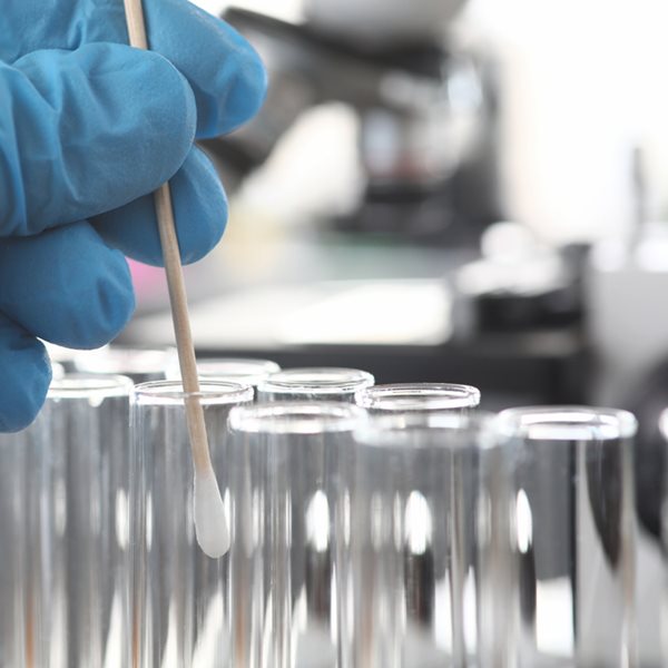 Κορονοϊός: Ρεκόρ κρουσμάτων για το 2021 με 2.147 νέες μολύνσεις