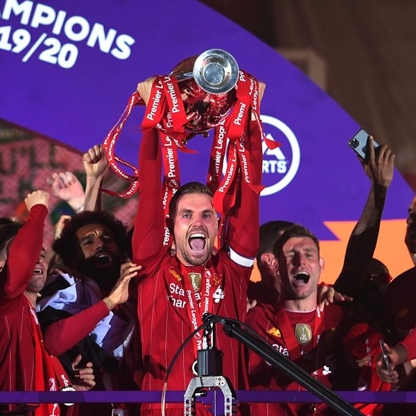 Λίβερπουλ στην κορυφή, οι φωτογραφίες