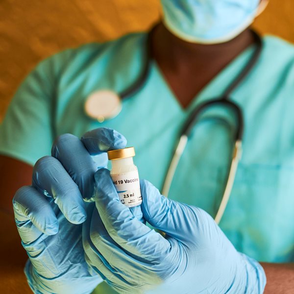 Νέα παραλλαγή του κορονοϊού, από το Καμερούν αυτή τη φορά