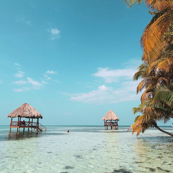 Το πιο τέλειο γραφείο του πλανήτη βρίσκεται στον παράδεισο της Μπελίζ