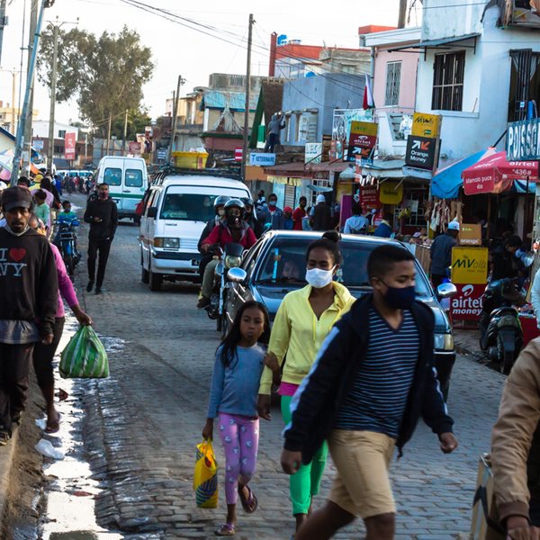Τι ακριβώς ισχύει με την σούπερ τροποποιημένη μετάλλαξη του κορονοϊού από την Μποτσουάνα