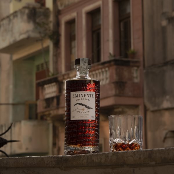 Eminente Reserva 7YO Rum και Αντώνης Σελέκος δημιούργησαν το τέλειο panettone