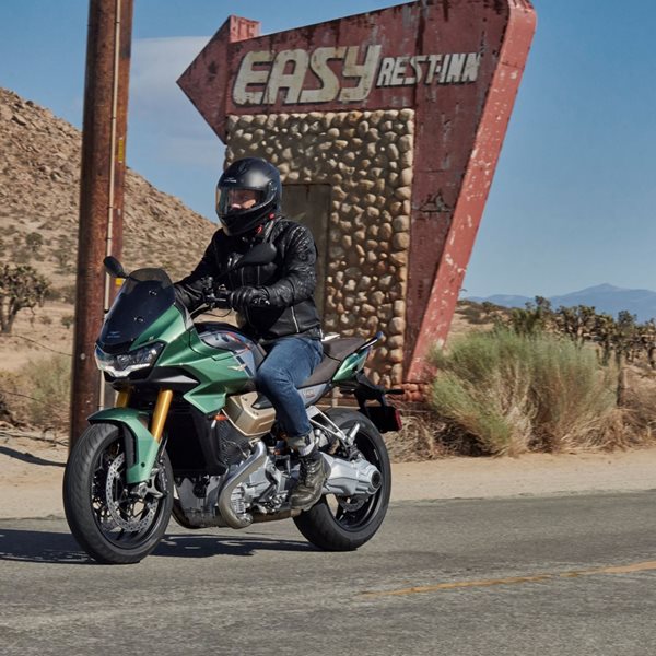 Ewan McGregor και Moto Guzzi ξανά μαζί