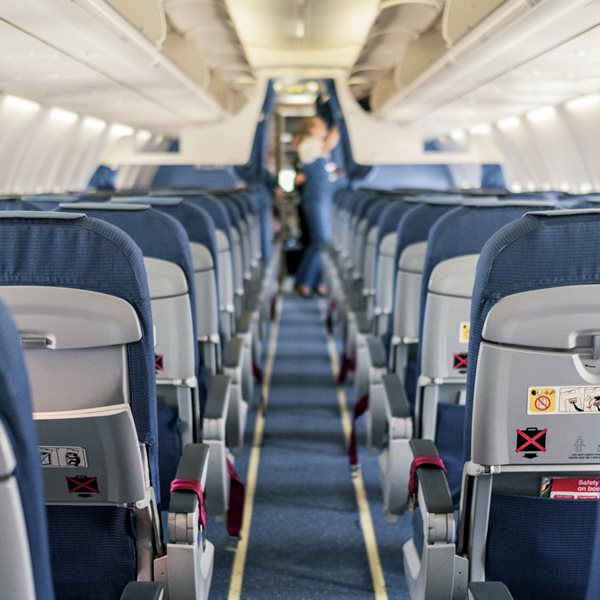 Αεροπλάνα με υπηρεσία self service, η νέα μόδα