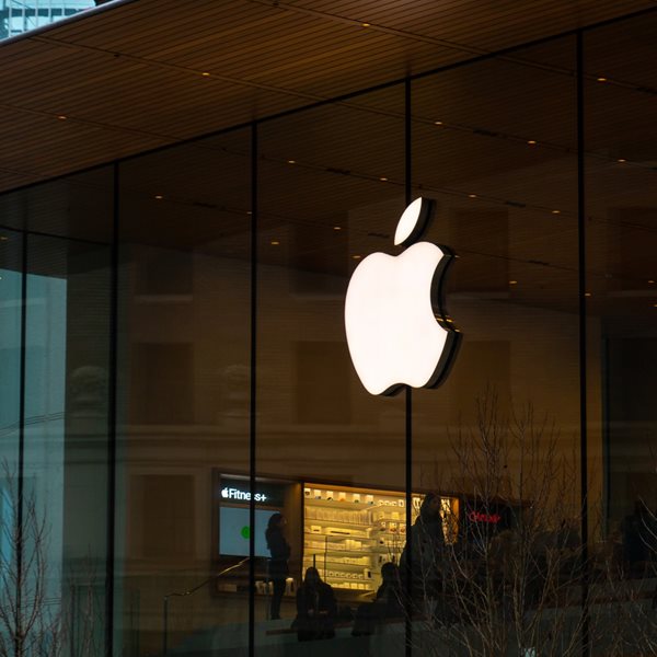 Η μετοχή της Apple δεν πάει πολύ καλά