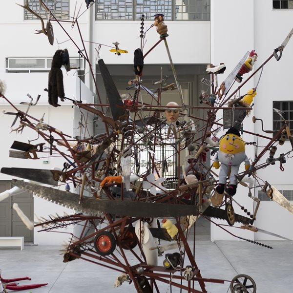 Dream On: 18 εγκαταστάσεις μεγάλης κλίμακας για το δικαίωμα στο όνειρο