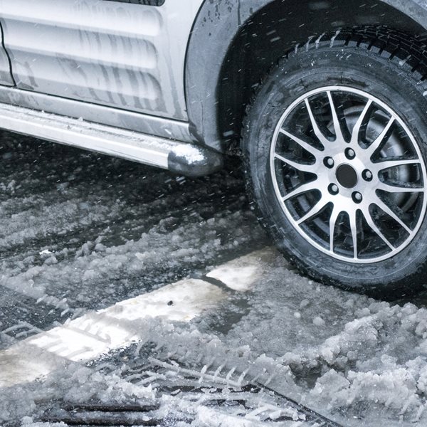 Πώς θα προστατεύσεις το αυτοκίνητό σου από την κακοκαιρία