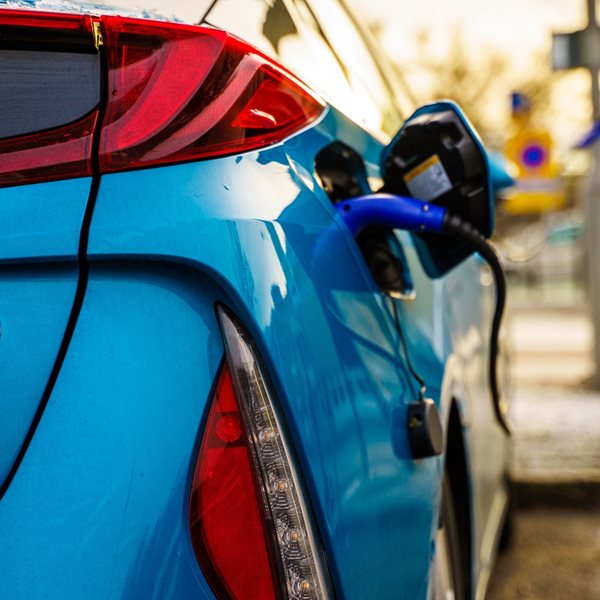 Τα υβριδικά αυτοκίνητα έχουν μεγάλη πέραση