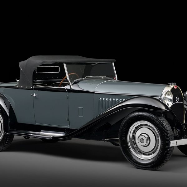 Concours d'Elegance: Τα ομορφότερα ιστορικά αυτοκίνητα βγαίνουν στο σφυρί