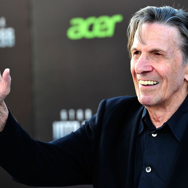 Πώς ο Leonard Nimoy δημιούργησε τον εμβληματικό χαιρετισμό στο Star Trek