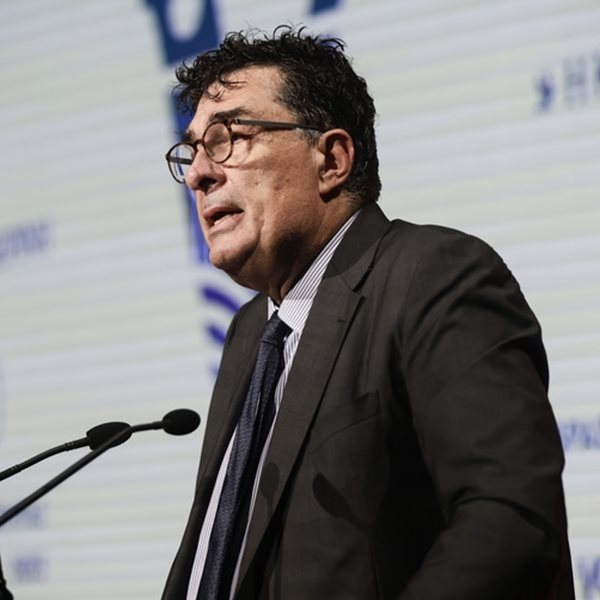 Το σχόλιο του Αλέξη Παπαχελά για Κασσελάκη και Τσίπρα που μας βάζει σε σκέψεις