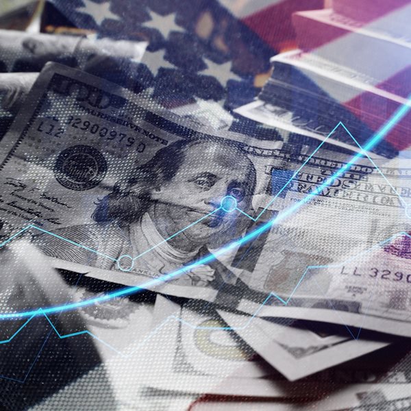 Πώς ο πληθωρισμός απειλεί τα εθνικά νομίσματα