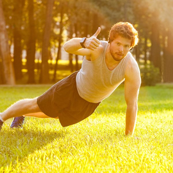 Πώς θα χτίσεις σώμα στο πάρκο της γειτονιάς σου