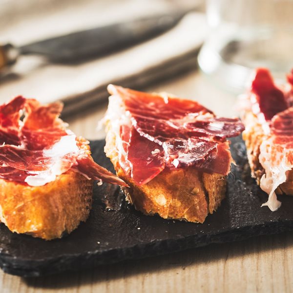 Tickets: Ο Albert Adria έχει το καλύτερο tapas bar στον κόσμο