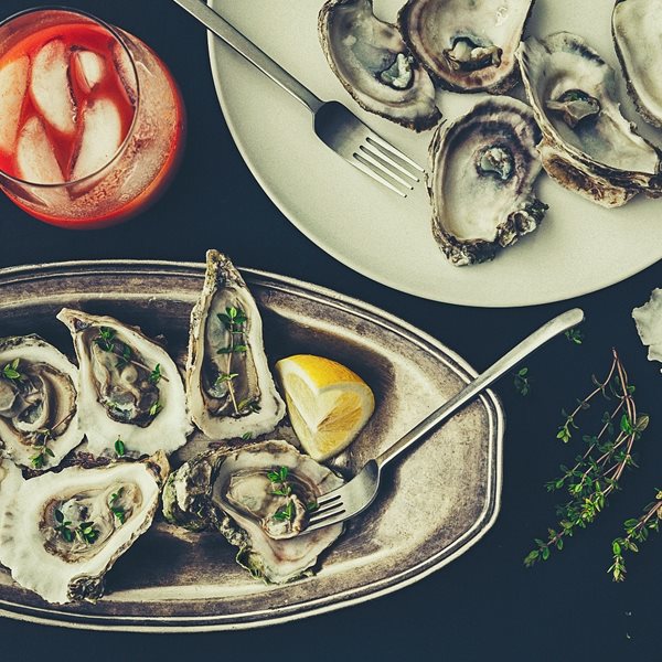 Ο οδηγός του Esquire για να φας και να πιεις καλά εκεί έξω