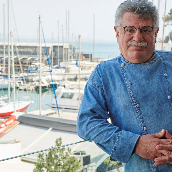 Το μήνυμα του Λευτέρη Λαζάρου για το άνοιγμα των εστιατορίων