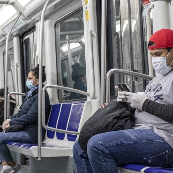 Μάσκες, τηλεργασία και συναθροίσεις: Τα νέα μέτρα για τον κορονοϊό