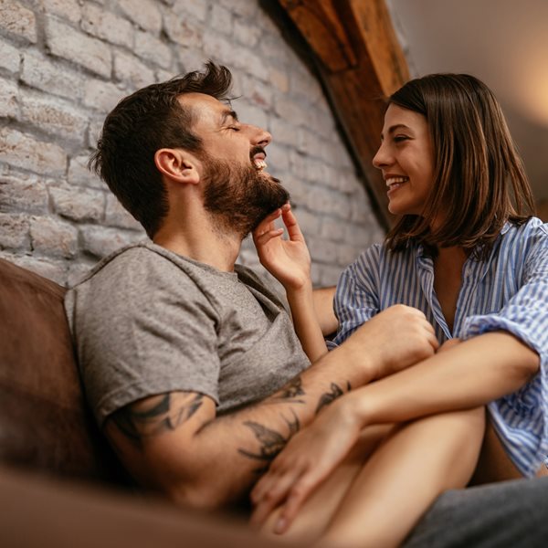 Πώς θα καταλάβεις ότι δε σε θέλει μόνο για να 'βγάλει το χειμώνα'