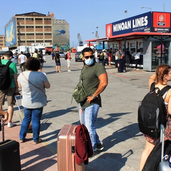 Κορονοϊός: Αύξηση των διασωληνωμένων