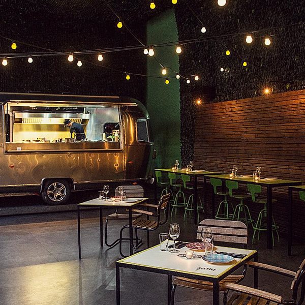 48 Urban Garden για after office cocktails και όχι μόνο