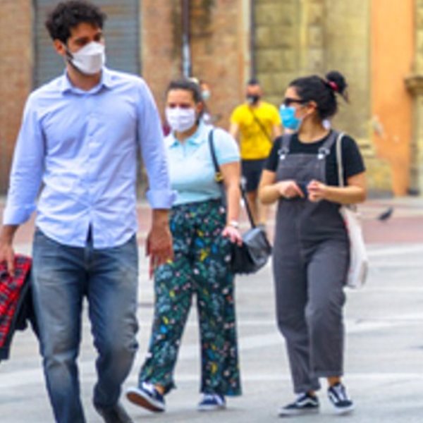 Κορονοϊός: 80 θάνατοι και 18.605 νέα κρούσματα