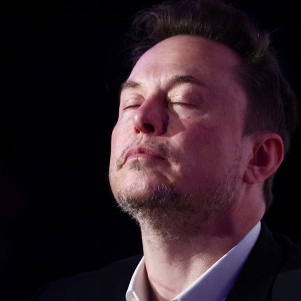 Τώρα ο Elon Musk υπόσχεται όραση σε τυφλά άτομα