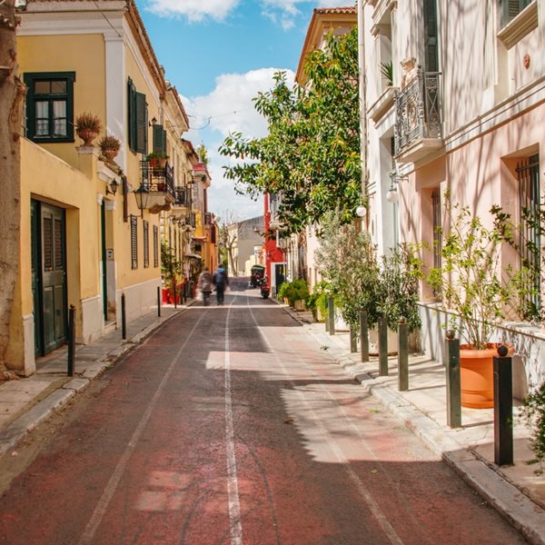 Ιστορικά κτήρια στην Πλάκα παίρνουν ξανά ζωή