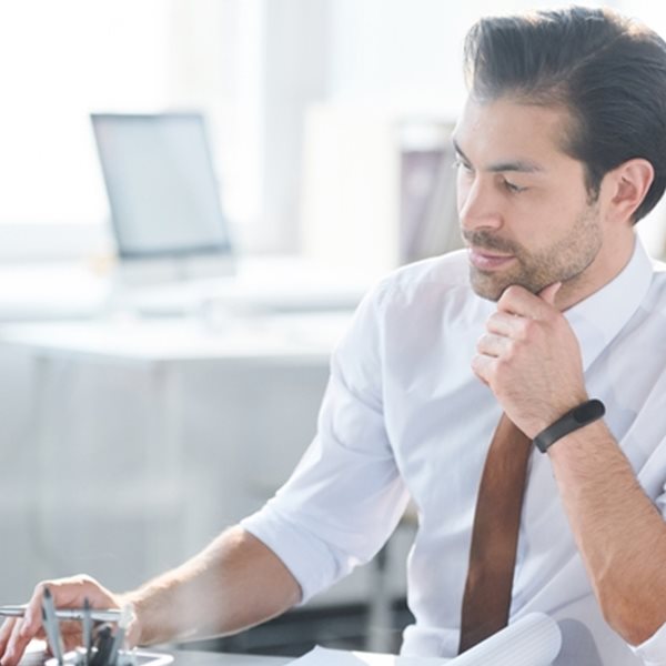 Εύκολο καλοκαιρινό office look σε 5 βήματα