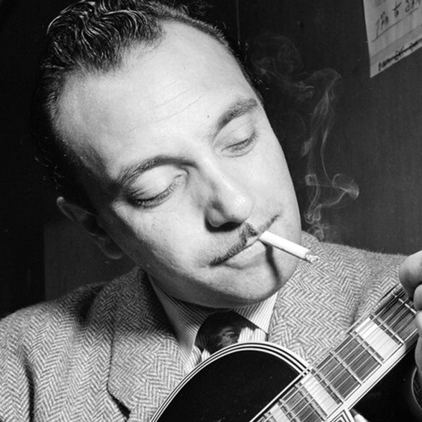 Django Reinhardt, o κιθαρίστας με τα 3 δάχτυλα που ενέπνευσε τους Black Sabbath