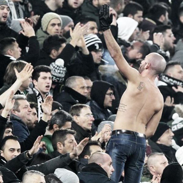 Κορονοϊός εναντίον Ultras