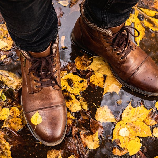 Οι 2 πιο must επιλογές σε παπούτσια που χρειάζεται κάθε άντρας